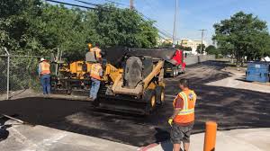 Professional Driveway Paving  in Sycamore, IL